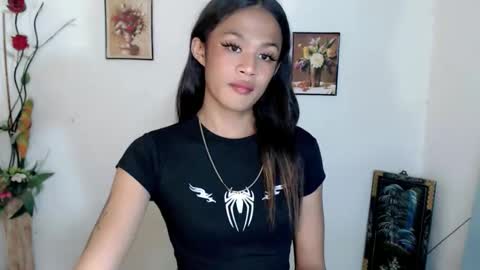 Snapshot of black_nympha chatting on September 27, 2025, 1:16 pm Nympha online show from September 27, 2025, 1:16 pm