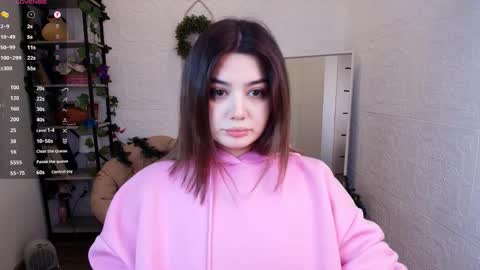 Mon Mon online show from December 21, 2025, 2:41 am