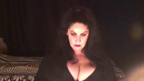 Sarah online show from July 14, 2026, 9:09 pm