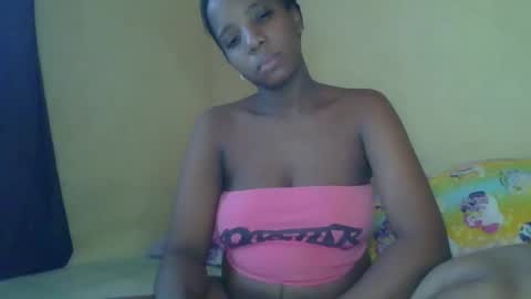 Snapshot of black_queen0111254 chatting on April 24, 2026, 9:01 am Blackqueen online show from April 24, 2026, 9:01 am