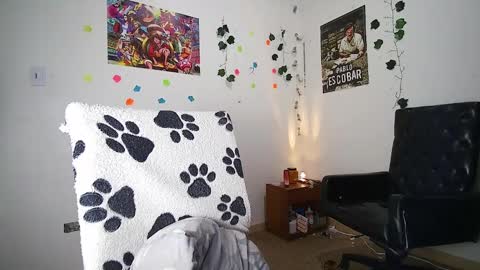 black_tentationx online show from February 18, 2025, 7:32 am