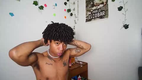 black_tentationx online show from February 18, 2025, 10:36 pm