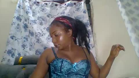 Dee online show from August 8, 2026, 3:52 am
