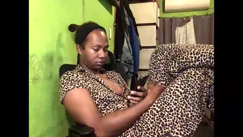 Crystal online show from December 19, 2025, 7:26 am