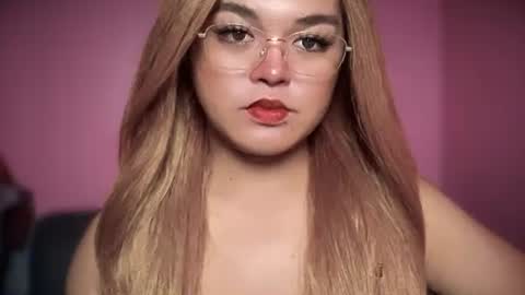 Snapshot of blackbarbiechantalxvx chatting on February 17, 2025, 4:15 pm blackbarbiechantalxvx online show from February 17, 2025, 4:15 pm