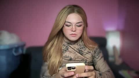 Snapshot of blackbarbiechantalxvx chatting on February 24, 2025, 11:10 am blackbarbiechantalxvx online show from February 24, 2025, 11:10 am