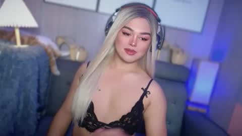 Snapshot of blackbarbiechantalxvx chatting on March 4, 2025, 5:03 pm blackbarbiechantalxvx online show from March 4, 2025, 5:03 pm