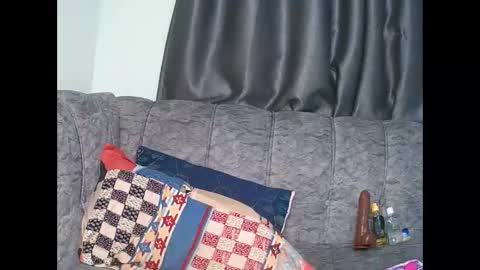 candy online show from October 25, 2025, 4:31 am