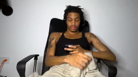 Snapshot of blackbulltitus chatting on June 28, 2026, 2:50 am BlackBullTitus online show from June 28, 2026, 2:50 am