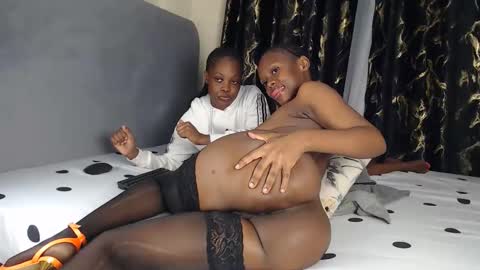 Aysher online show from November 4, 2025, 1:38 am