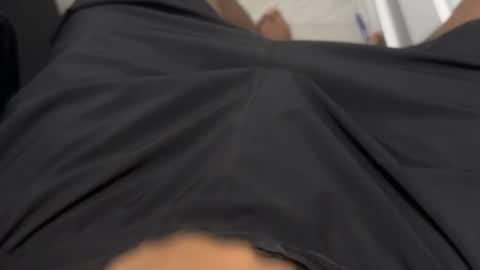 blackdiscreet online show from July 13, 2026, 3:09 am