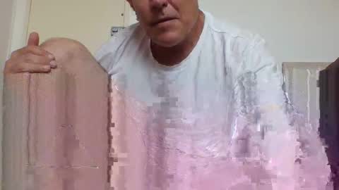 Snapshot of blackdog71 chatting on February 4, 2025, 2:07 am blackdog71 online show from February 4, 2025, 2:07 am