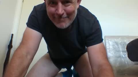 Snapshot of blackdog71 chatting on October 15, 2025, 1:17 am blackdog71 online show from October 15, 2025, 1:17 am