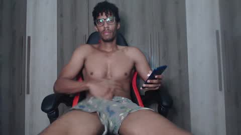 Blackguy720 online show from December 1, 2024, 9:26 pm