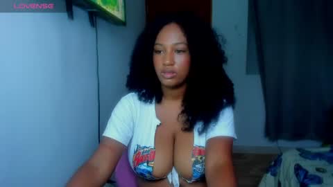 Snapshot of blackitybae chatting on June 19, 2026, 11:47 am Shophie White online show from June 19, 2026, 11:47 am