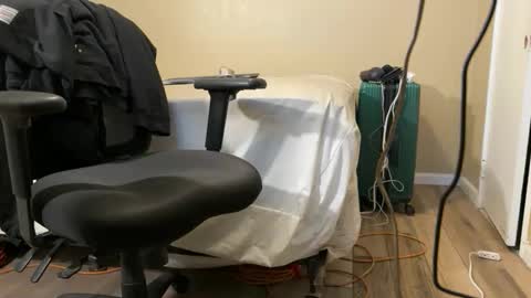 Snapshot of blackjag107 chatting on November 13, 2025, 5:28 am blackjag107 online show from November 13, 2025, 5:28 am