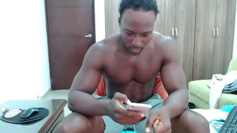 Snapshot of blacknikes chatting on June 8, 2026, 2:28 pm Twtter 1MikeBeckford Onlyfns beckfordmike online show from June 8, 2026, 2:28 pm