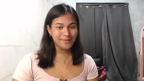 Snapshot of blackpinayts chatting on November 23, 2025, 6:19 pm Ellez online show from November 23, 2025, 6:19 pm