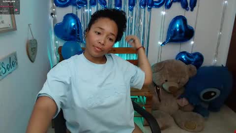 blackqueen_18 online show from December 28, 2024, 7:11 am