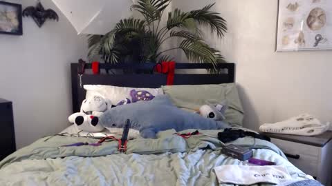 Snapshot of blackrxse chatting on January 7, 2025, 11:03 pm Roselina online show from January 7, 2025, 11:03 pm