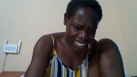 Snapshot of blacksexygal chatting on May 8, 2026, 6:35 pm SARAH online show from May 8, 2026, 6:35 pm