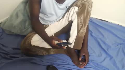 Snapshot of blackzilian_5 chatting on April 26, 2026, 10:46 am blackzilian_5 online show from April 26, 2026, 10:46 am