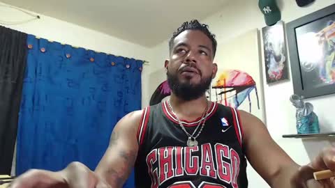 Snapshot of blade_foxx chatting on March 4, 2025, 6:15 am Richard online show from March 4, 2025, 6:15 am