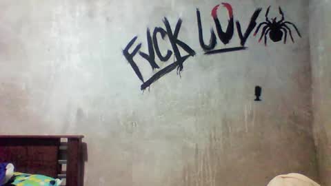 Snapshot of blade_sensual chatting on November 18, 2025, 8:19 am blade_sensual online show from November 18, 2025, 8:19 am