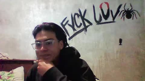 Snapshot of blade_sensual chatting on November 20, 2025, 8:58 am blade_sensual online show from November 20, 2025, 8:58 am