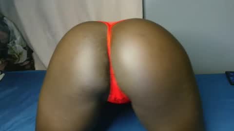 Snapshot of blair_sue chatting on May 3, 2026, 11:44 pm love online show from May 3, 2026, 11:44 pm