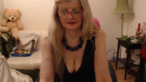 Snapshot of blairfort chatting on January 27, 2025, 8:40 am blairfort online show from January 27, 2025, 8:40 am