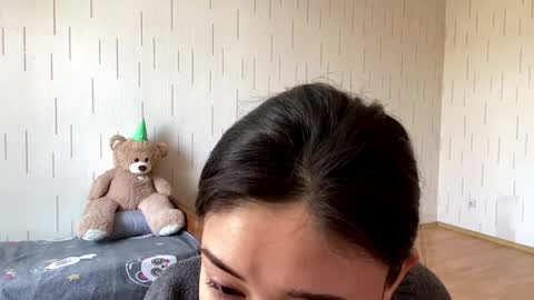 Mila online show from March 24, 2026, 6:18 am