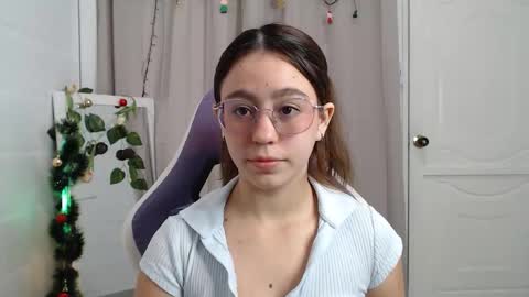   online show from December 19, 2025, 3:30 pm