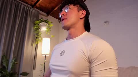 Blake Levi  Independent Model online show from March 2, 2025, 11:53 pm