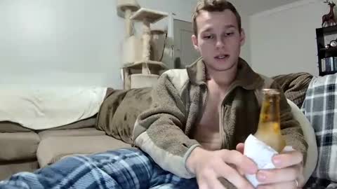 BlakeAndSkylar online show from December 31, 2024, 4:49 am