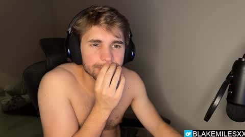 Snapshot of blakemiles2 chatting on October 9, 2025, 1:47 am Blake Miles online show from October 9, 2025, 1:47 am