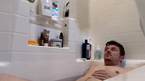 Snapshot of blakenextdoor chatting on December 4, 2024, 3:26 am Blake Jonson online show from December 4, 2024, 3:26 am