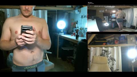 Snapshot of blakenextdoor chatting on December 28, 2024, 5:33 am Blake Jonson online show from December 28, 2024, 5:33 am