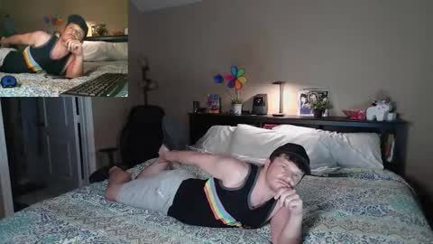 Snapshot of blakenextdoor chatting on December 21, 2025, 1:13 am Blake Jonson online show from December 21, 2025, 1:13 am