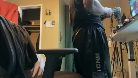 Blackjag00 online show from February 12, 2026, 5:46 am