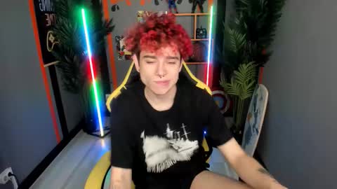 Snapshot of blalz_vok chatting on December 4, 2025, 10:18 pm Blaiz online show from December 4, 2025, 10:18 pm