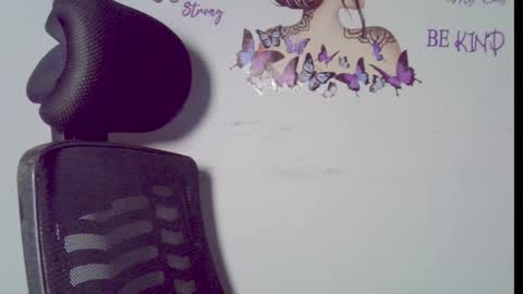 nikky00 online show from December 14, 2025, 8:13 pm