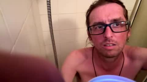 Snapshot of blastrermaster chatting on July 4, 2026, 1:39 pm blastrermaster online show from July 4, 2026, 1:39 pm