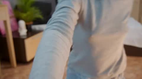 Snapshot of blearalin chatting on September 30, 2025, 1:38 pm blearalin online show from September 30, 2025, 1:38 pm