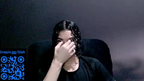 blek00x online show from May 11, 2026, 7:11 pm
