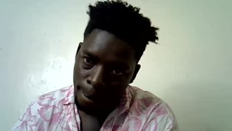 Black  brown online show from December 15, 2025, 2:10 pm