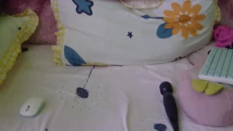 Snapshot of blessing_star chatting on December 22, 2024, 3:11 am Joanna online show from December 22, 2024, 3:11 am