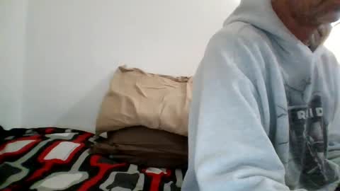 Banana boy blinky online show from February 23, 2025, 2:04 pm