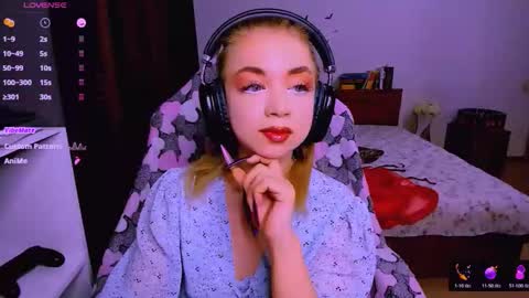 Snapshot of blinkofeyess chatting on November 27, 2025, 4:47 am Nicole online show from November 27, 2025, 4:47 am