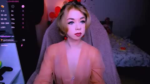 Snapshot of blinkofeyess chatting on December 3, 2025, 4:42 am Nicole online show from December 3, 2025, 4:42 am